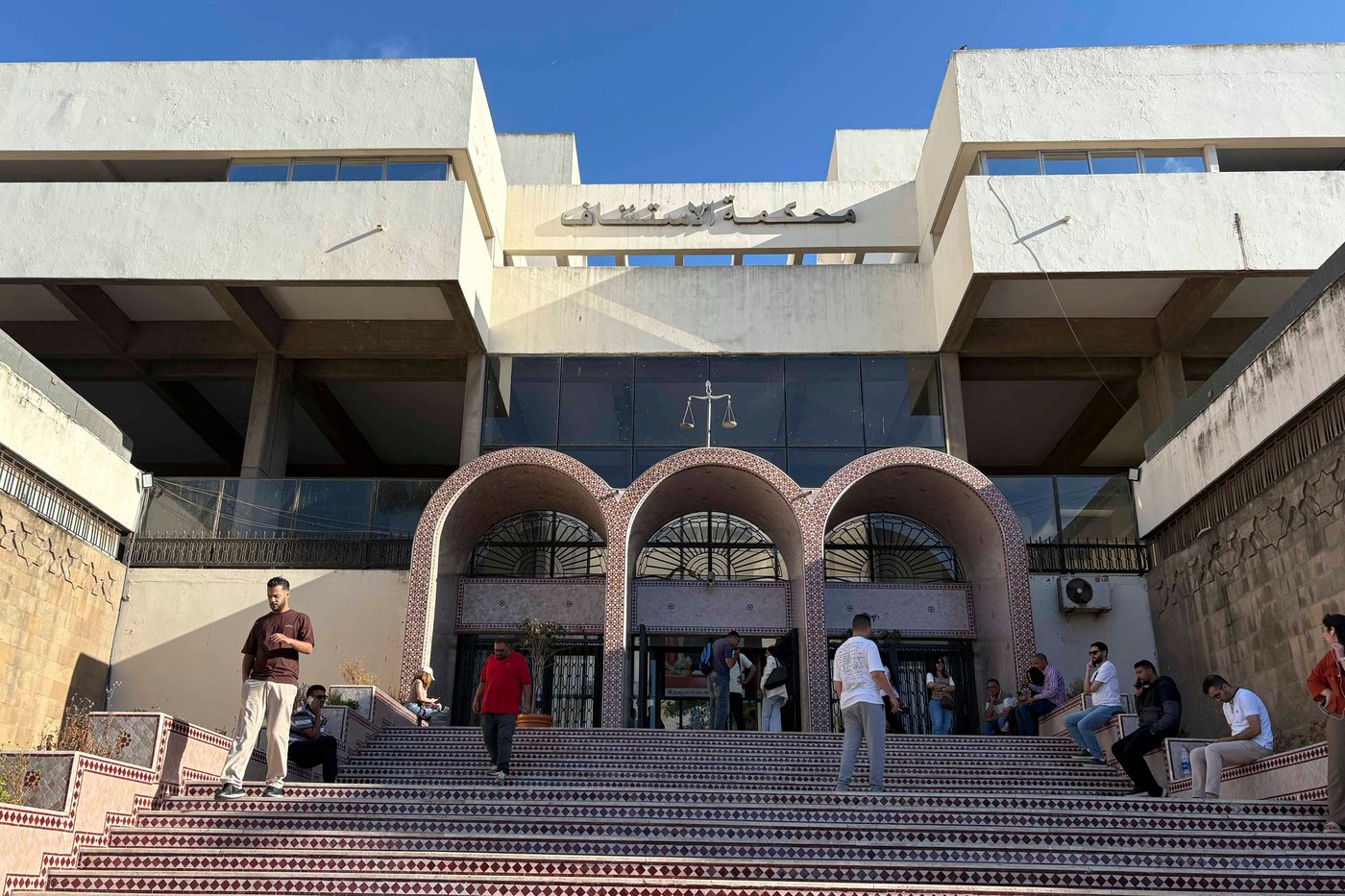 A Moroccan court sentences 29 prominent people in major drug trafficking and corruption case | iNFOnews.ca