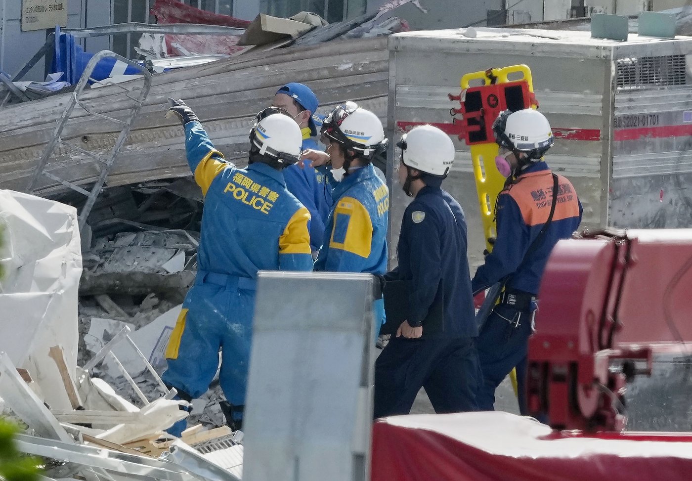 Rescuers search for survivors after a quake kills 18 in southwestern Japan | iNhome Rescuers search for survivors after a quake kills 18 in southwestern Japan | iNhome