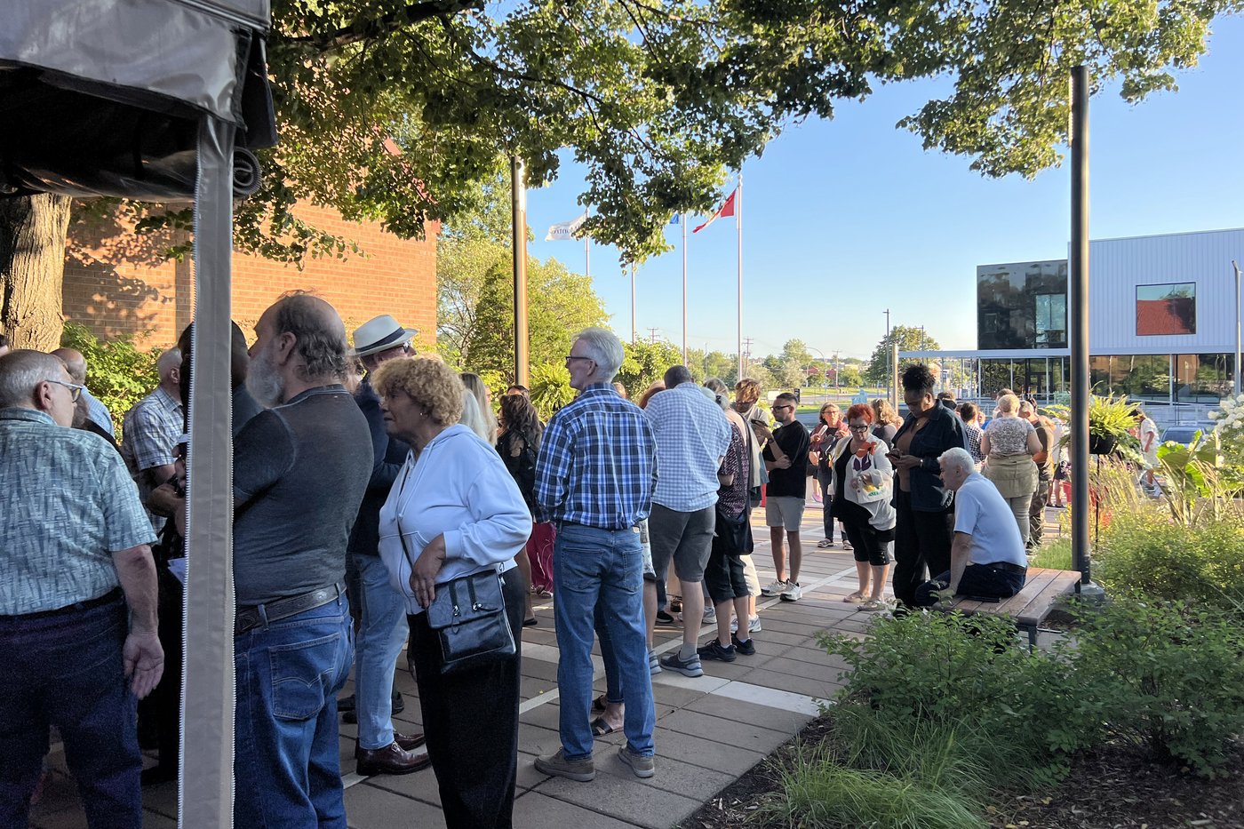 Repeated flooding, few answers drive Montreal West Island residents to demand action | iNFOnews.ca Repeated flooding, few answers drive Montreal West Island residents to demand action | iNFOnews.ca
