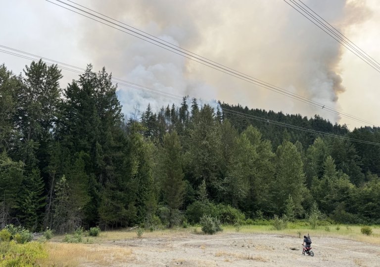 Nervous times in Pemberton, B.C., as villagers watch fire fight from their backyards | iNhome