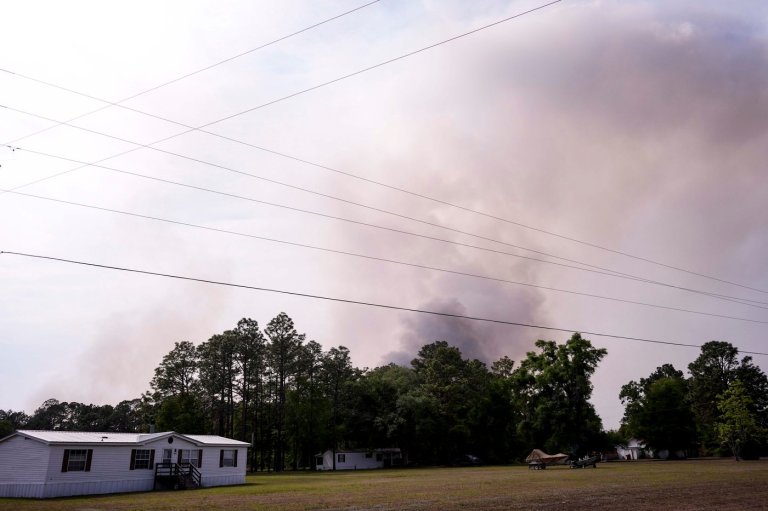 Wildfires across Georgia and Florida destroy more than 50 homes and force evacuations | iNhome