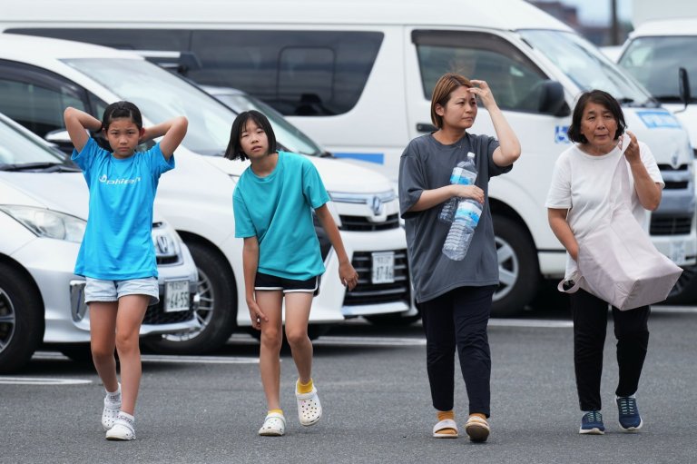 Hope dwindles for rescue in southwestern Japan quake as death toll climbs to 25 | iNhome Hope dwindles for rescue in southwestern Japan quake as death toll climbs to 25 | iNhome