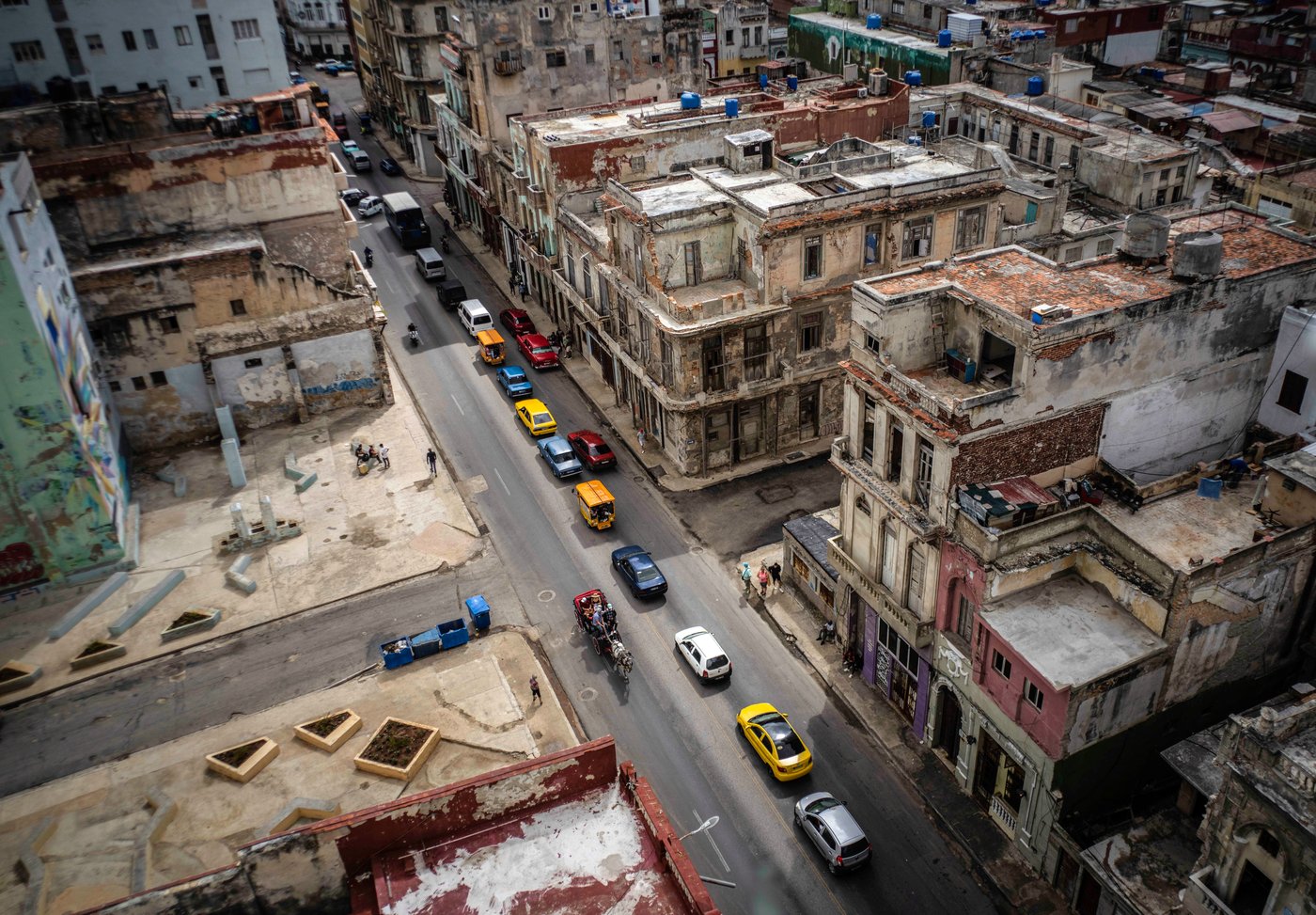 Havana boasts its first two modular homes as Cuba's capital disintegrates | iNhome