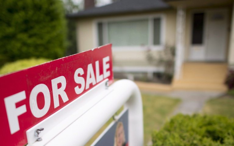 B.C. home sales face major headwinds in March as transactions, prices both slide | iNhome