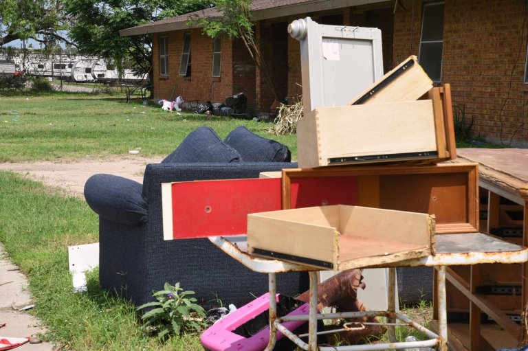 A Texas town may offer a preview of a Trump plan to force noncitizens from public housing | iNhome