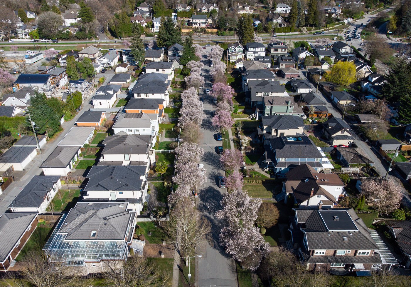 B.C. home sales struggle in May as mortgage rates rise and labour market stays weak | iNFOnews.ca