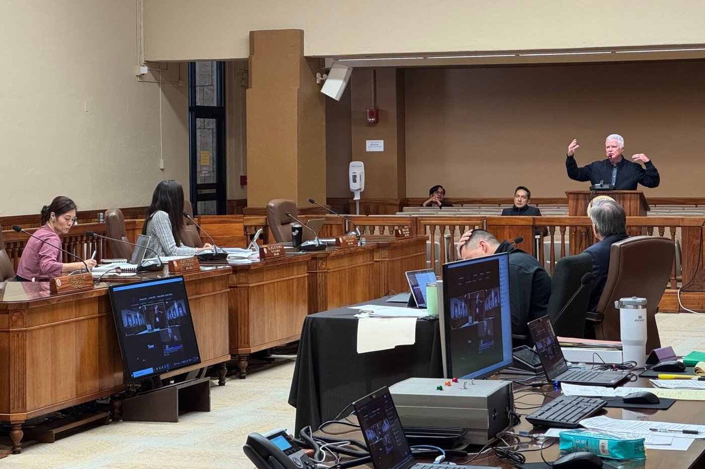 Honolulu Council Criticizes Slow City Response To North Shore Flooding | iNFOnews.ca