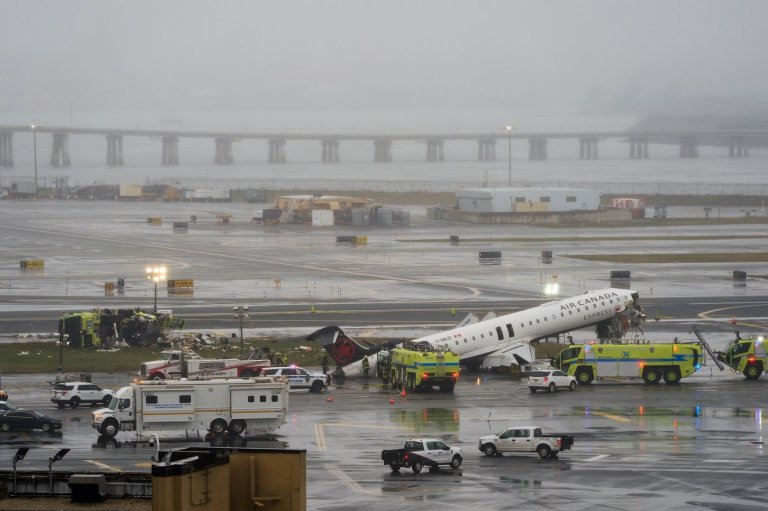 Photos show the scene of a collision on a runway at LaGuardia Airport in New York | iNwheels