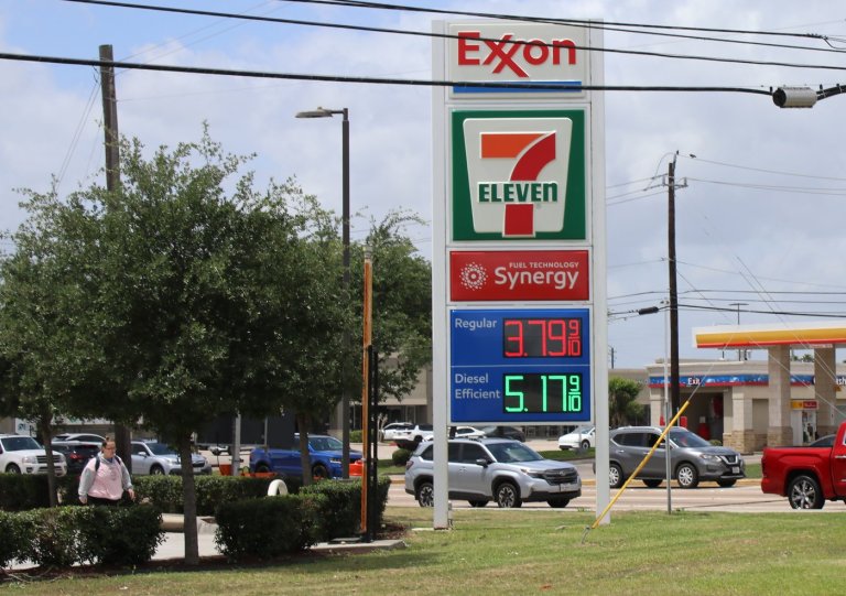 'It's getting scary': Rising gas prices bring frustration to Houston residents | iNwheels