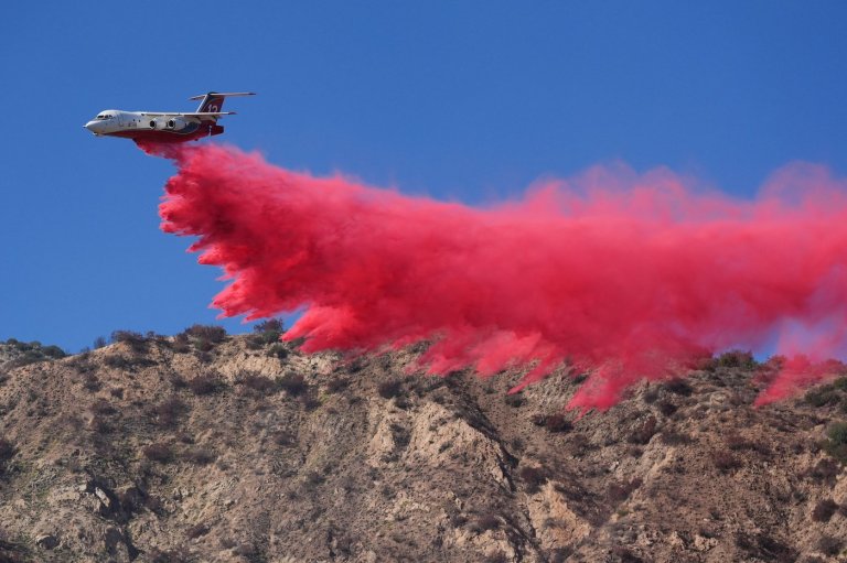 Hot weather and winds raise California wildfire threat as power shutoffs start | iNwheels Hot weather and winds raise California wildfire threat as power shutoffs start | iNwheels