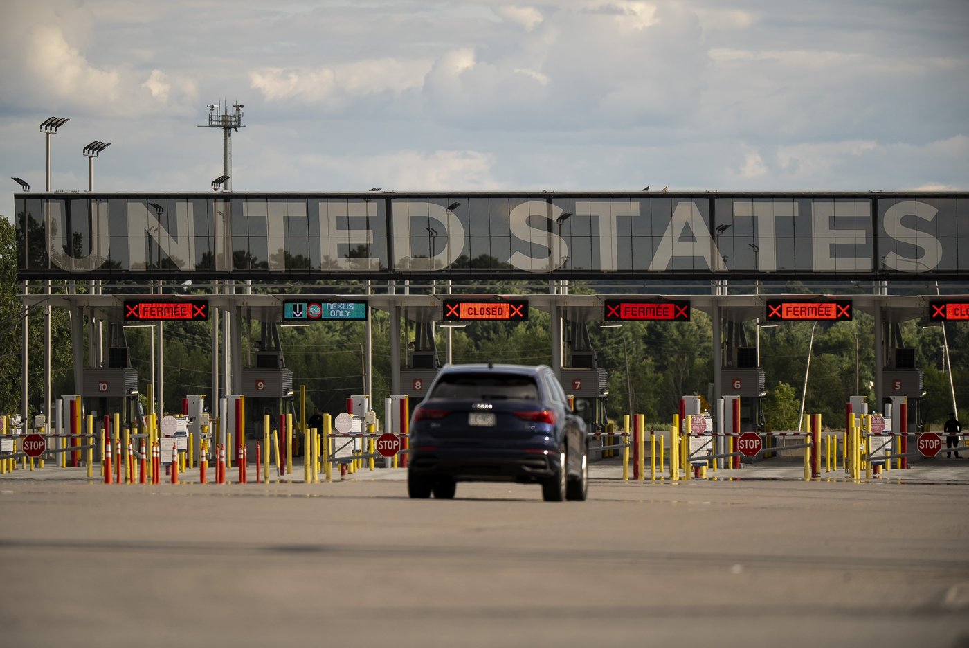 Trump ramps up retaliation against Canada, banning imports of booze, other products | iNwheels Trump ramps up retaliation against Canada, banning imports of booze, other products | iNwheels