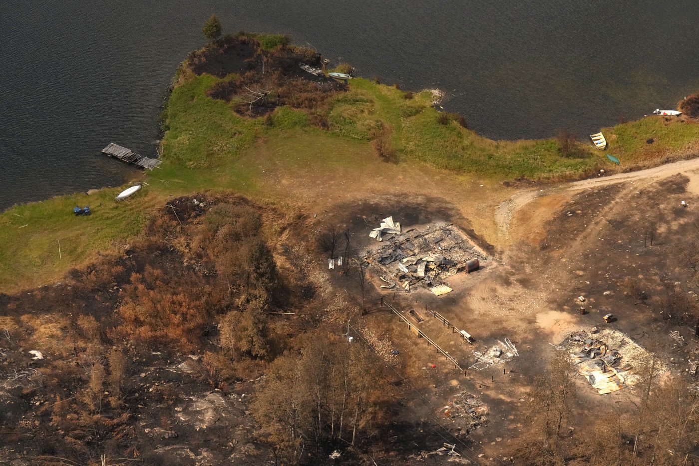 Ontario fire crews making good progress despite large area burned, minister says | iNwheels Ontario fire crews making good progress despite large area burned, minister says | iNwheels