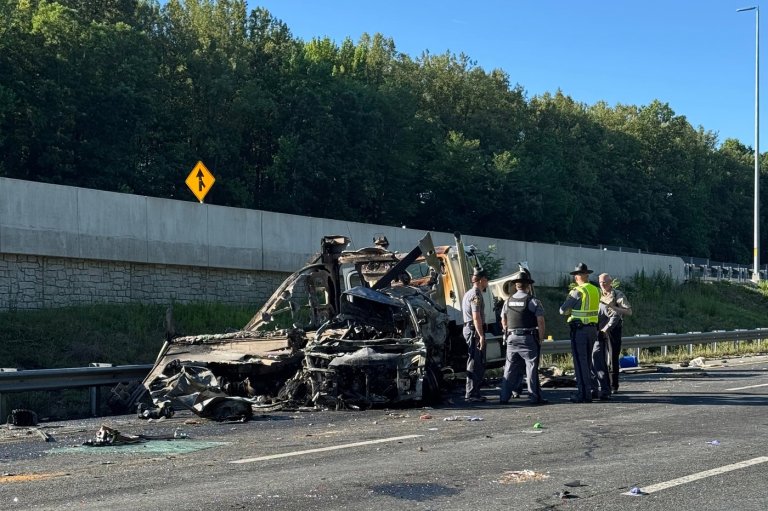 4 of 5 victims of Virginia bus crash were traveling to a family wedding, relative says | iNwheels