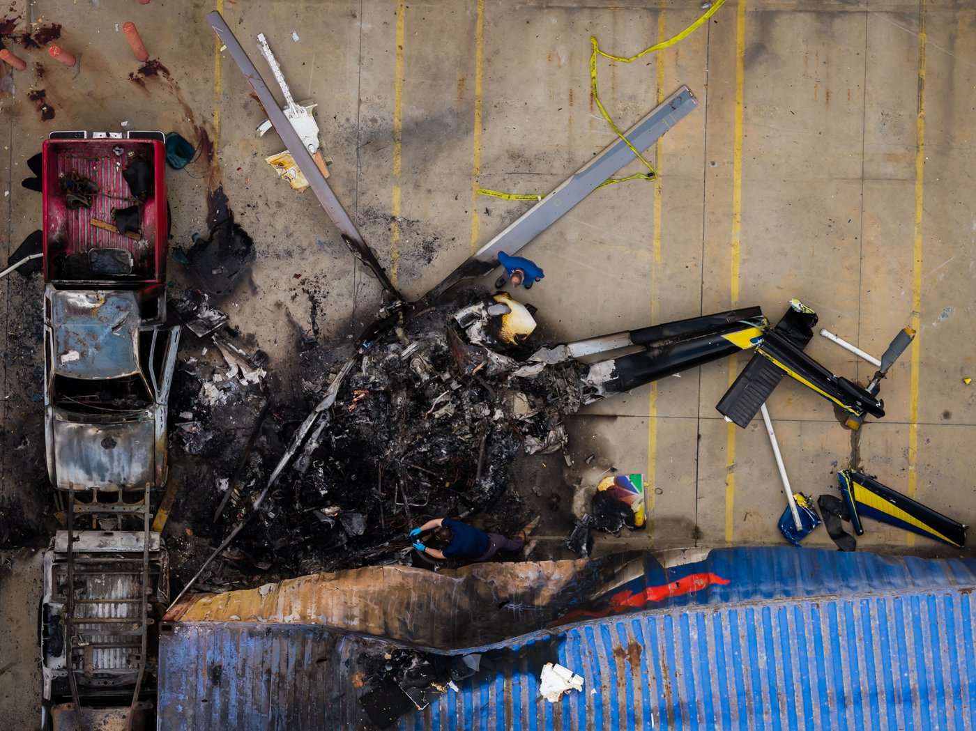 3 people killed when NBC and Telemundo news helicopter crashes while covering LA bus collision | iNwheels 3 people killed when NBC and Telemundo news helicopter crashes while covering LA bus collision | iNwheels