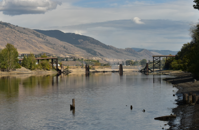 Three options pitched, but only one 'acceptable' solution for Kamloops Red Bridge replacement | iNwheels