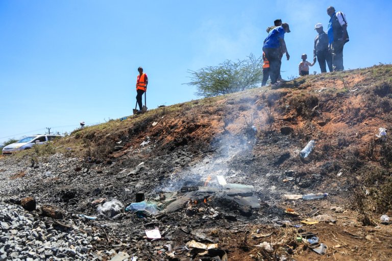 At least 17, most of them Catholic pilgrims, killed in a road crash on a highway in Kenya | iNwheels At least 17, most of them Catholic pilgrims, killed in a road crash on a highway in Kenya | iNwheels