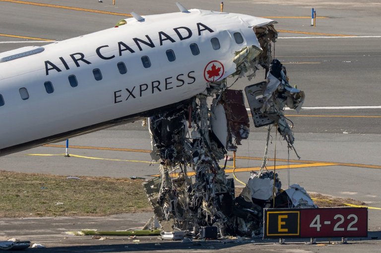 Timeline: Safety board releases final minutes of Air Canada collision at LaGuardia | iNwheels