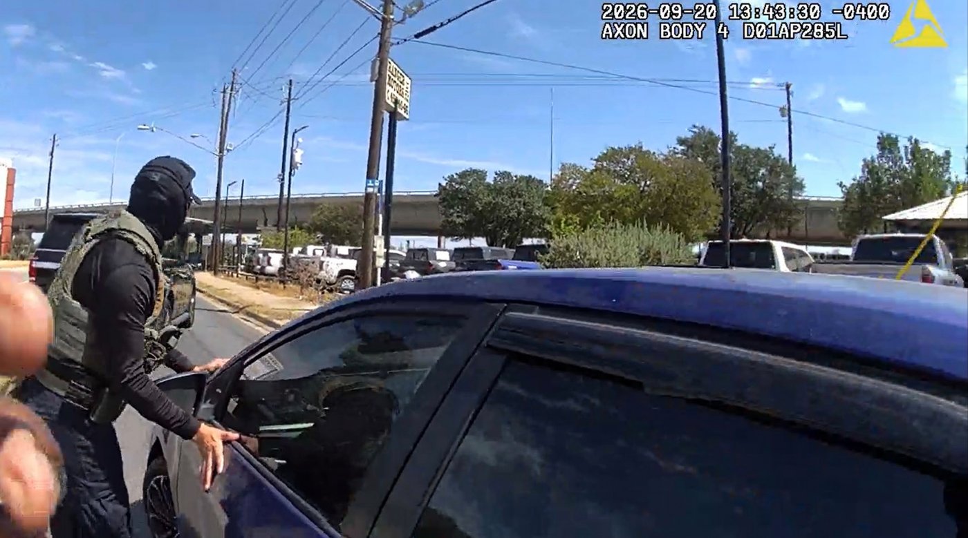 New ICE guidance bans high-speed car chases and sets tighter rules for traffic stops, a memo shows | iNFOnews.ca