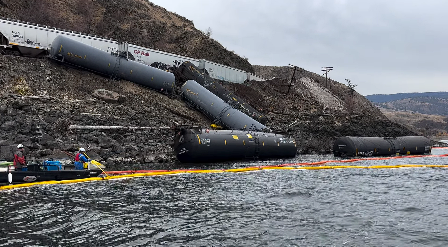 Water tests continue after derailment, fuel spill in Kamloops Lake | iNwheels