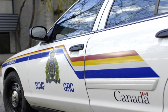 Deadly head-on crash between two semis near Revelstoke | iNwheels Deadly head-on crash between two semis near Revelstoke | iNwheels