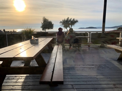 iNwine Adventure to the Sunshine Coast: Eat, drink & escape to the seaside | iNwine iNwine Adventure to the Sunshine Coast: Eat, drink & escape to the seaside | iNwine