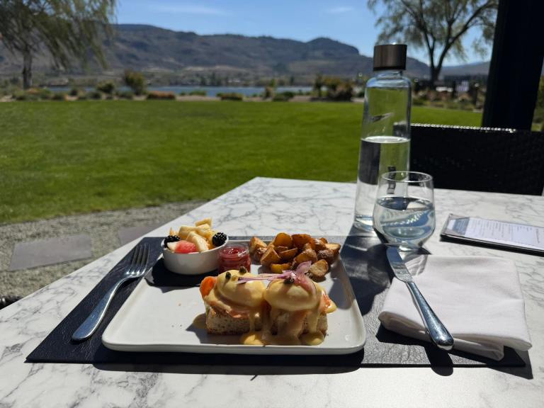 Creative writer gains following for praising, promoting Okanagan culinary scene | iNwine
