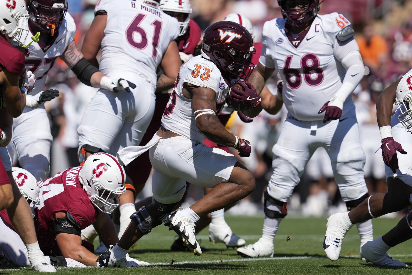 Drones accounts for 3 TDs, Hokies manhandle Stanford 31-7 to end two-game skid | iNFOnews.ca Drones accounts for 3 TDs, Hokies manhandle Stanford 31-7 to end two-game skid | iNFOnews.ca