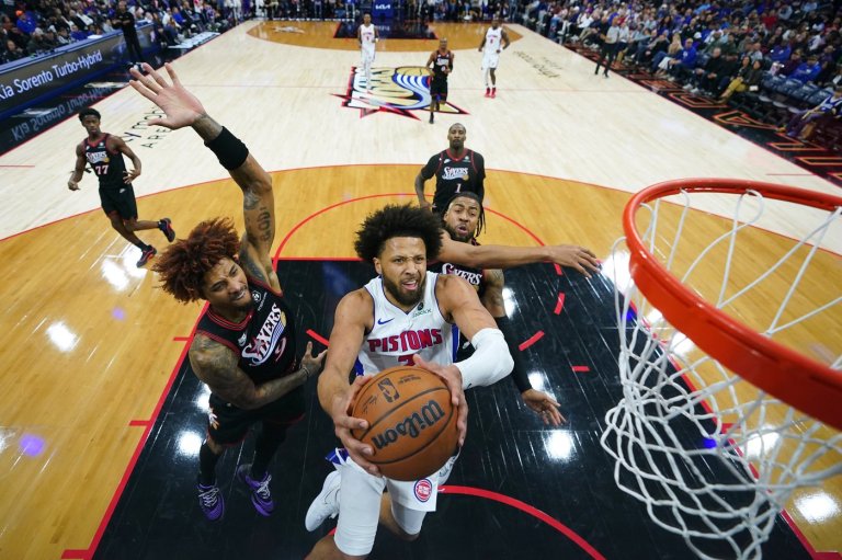 Cunningham scores 26 points to lead Pistons past 76ers 111-108 for 6th straight win | iNFOnews.ca