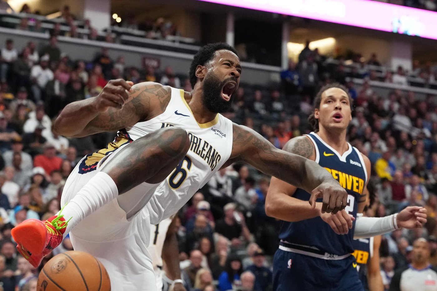 Jokic has triple-double, Murray scores 42 points in Nuggets' OT victory over Pelicans | iNFOnews.ca