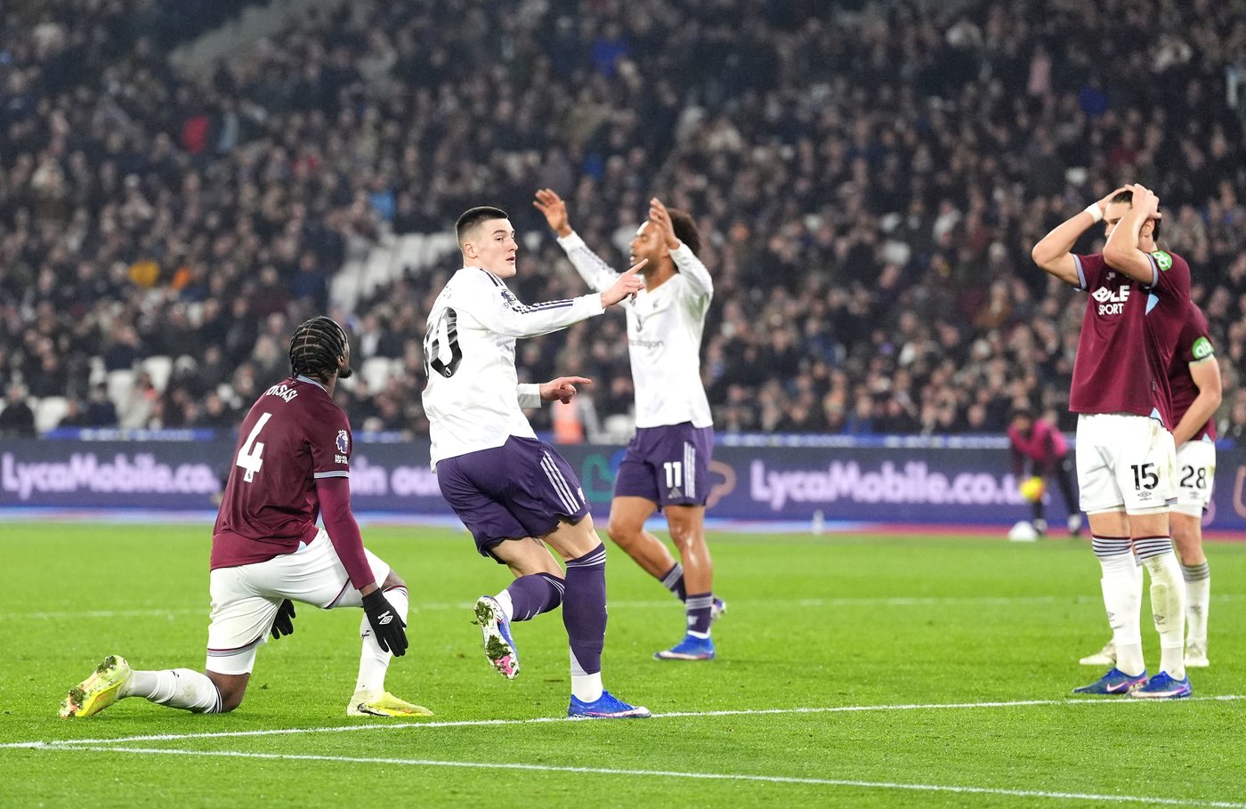 Sesko scores late to rescue 1-1 draw for Man United at West Ham | iNFOnews.ca