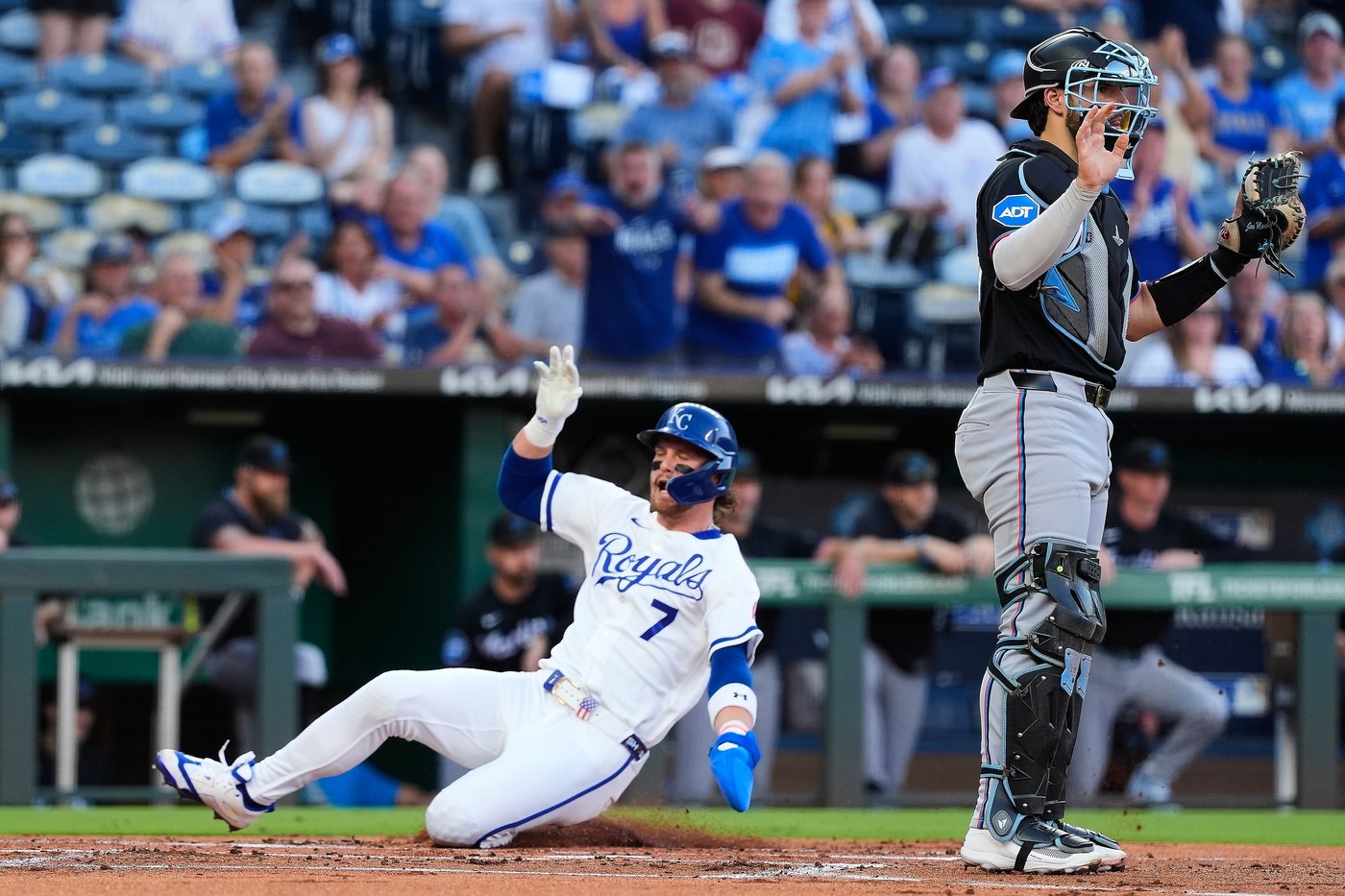 Stowers homers and has an RBI single, Marlins rally to beat the Royals 9-6 | iNFOnews.ca