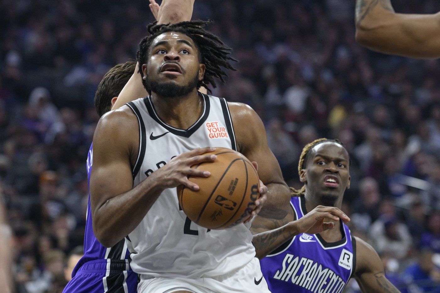 Cam Thomas scores 34 points and Nets beat Kings 108-103 | iNFOnews.ca