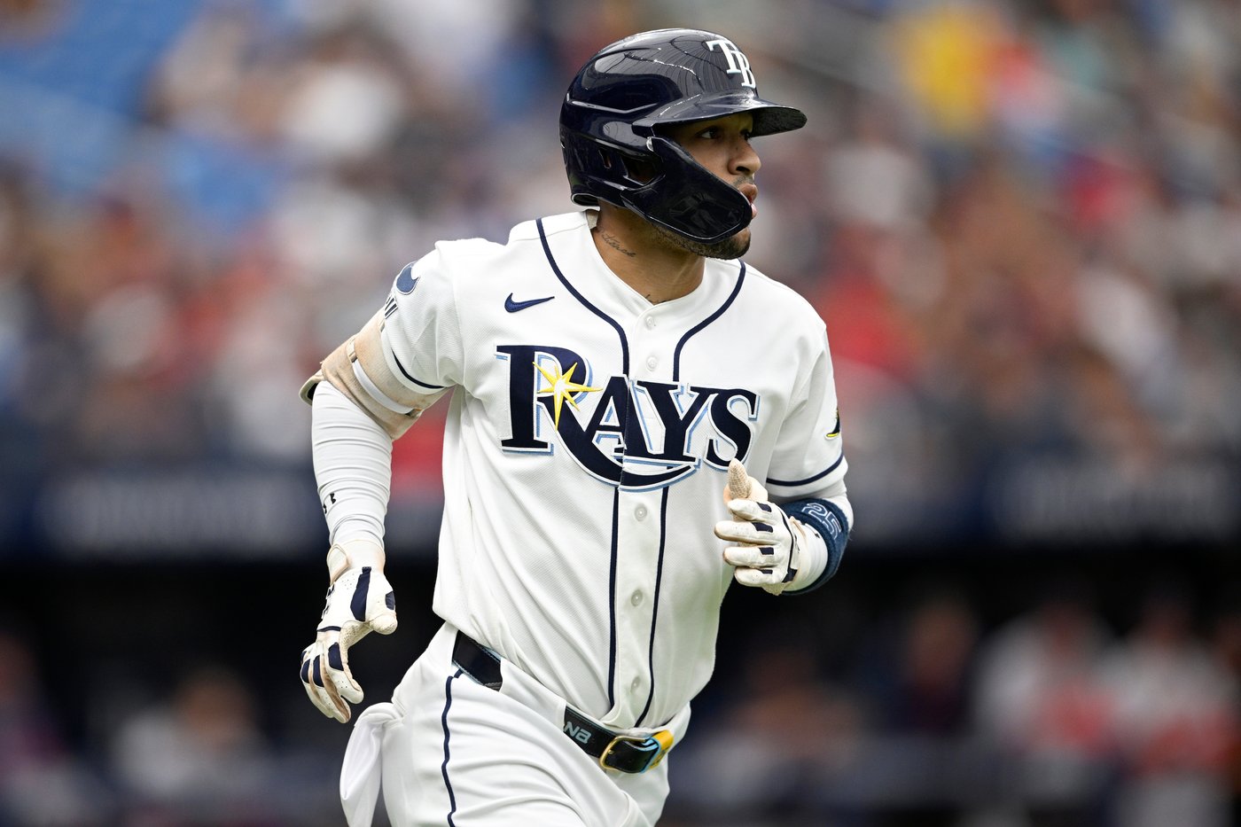 Griffin Jax tosses 5 shutout innings as Rays near AL East title with a 5-1 victory over the Red Sox | iNFOnews.ca