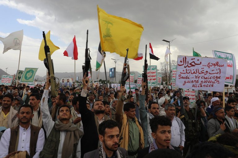 Iranian-backed Houthi rebels renew attacks on key port city, and other developments in the Mideast | iNFOnews.ca