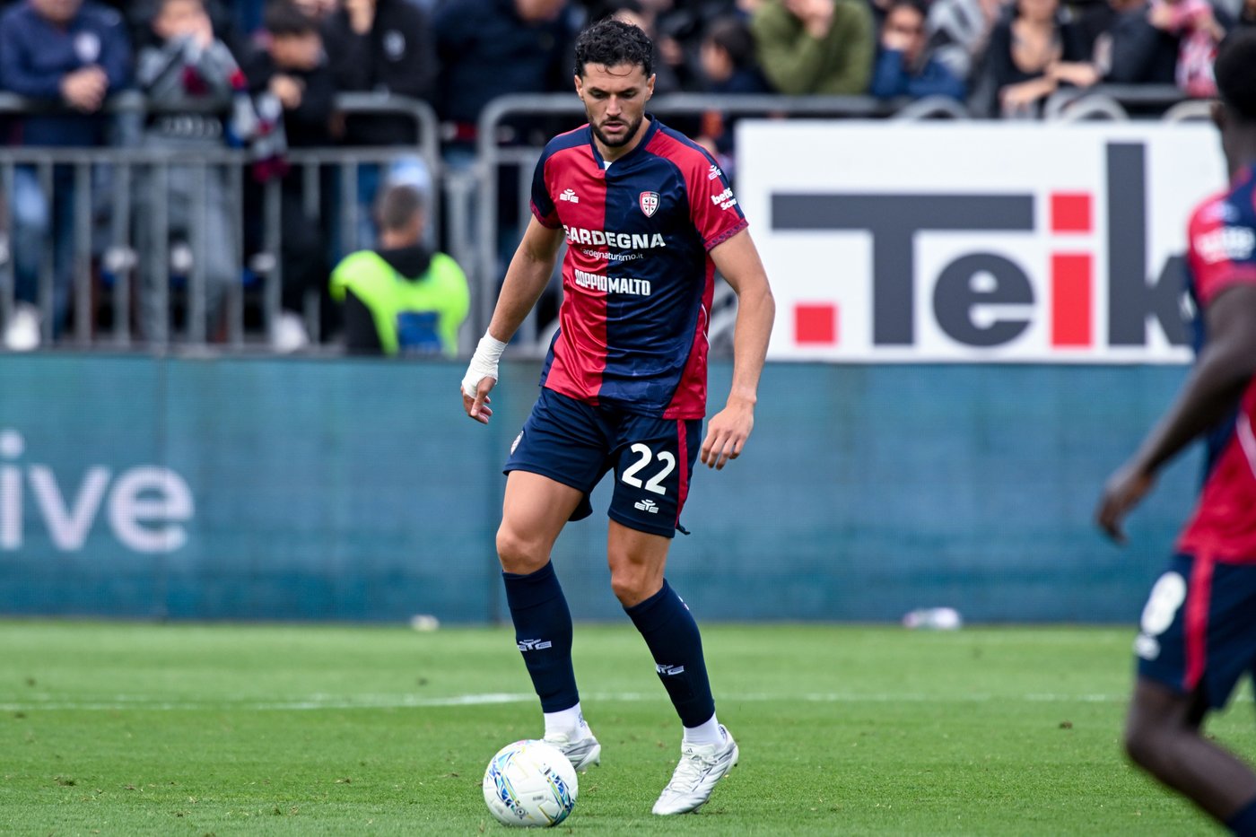 Udinese's Keinan Davis alleges racist slur by Cagliari's Alberto Dossena | iNFOnews.ca Udinese's Keinan Davis alleges racist slur by Cagliari's Alberto Dossena | iNFOnews.ca