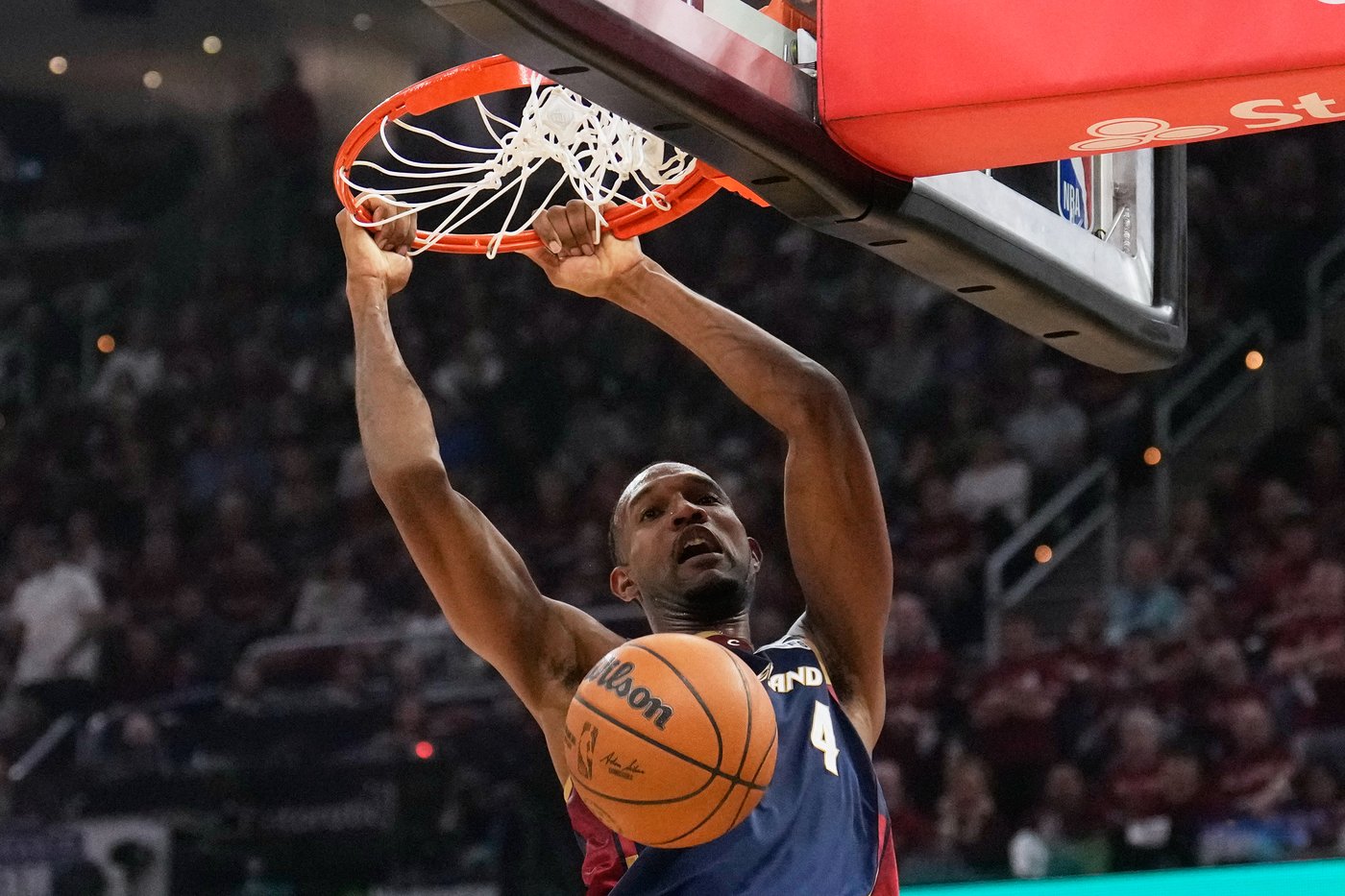 Cavaliers' Altman addresses tough offseason calls that need to be made after Knicks sweep | iNFOnews.ca