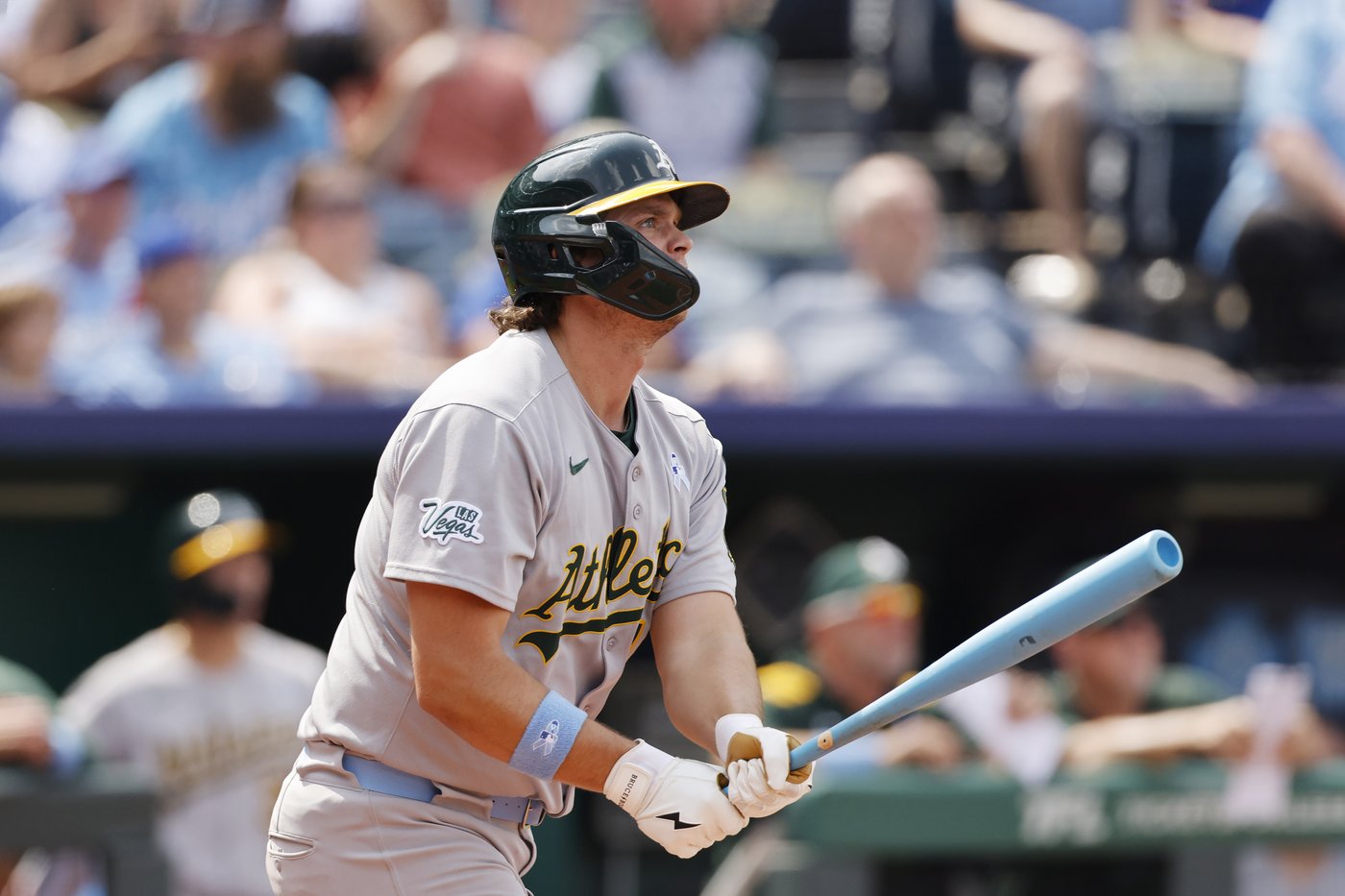 Nick Kurtz hits a solo homer to rally the Athletics to a 3-2 win and sweep of the Royals | iNFOnews.ca Nick Kurtz hits a solo homer to rally the Athletics to a 3-2 win and sweep of the Royals | iNFOnews.ca