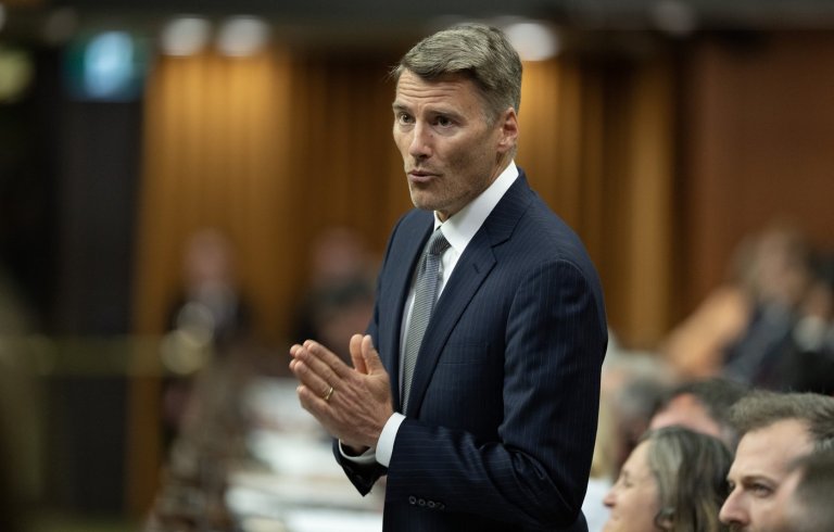 Average home price must fall in Canada to restore affordability, minister says | iNFOnews.ca