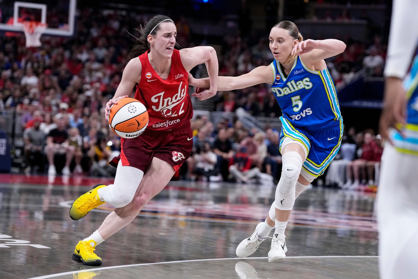 Caitlin Clark, Aliyah Boston come up big in 2nd half and propel Fever past Wings 98-87 | iNFOnews.ca