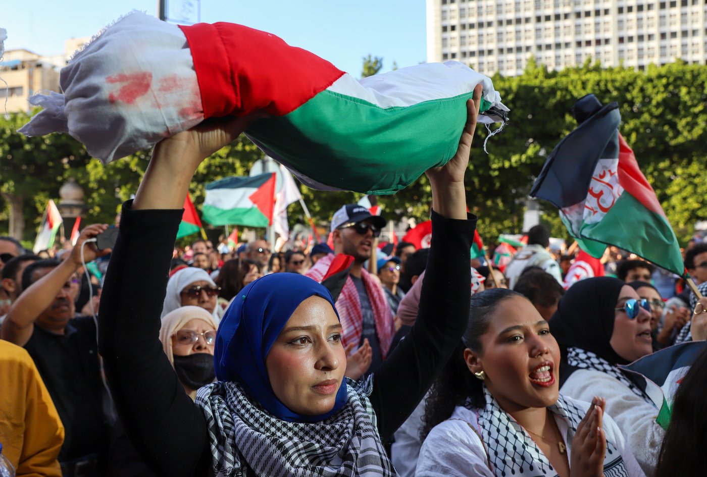 Photos show widespread protests after Israeli forces intercept Gaza-bound flotilla | iNFOnews.ca