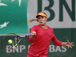Canada's Bouchard cruises into French Open second round with win over Peer | iNFOnews.ca CP28511214