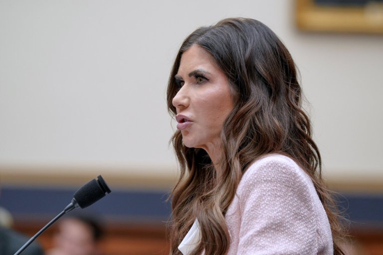 Noem defends Homeland Security Department in post-shooting appearances before Congress | iNFOnews.ca