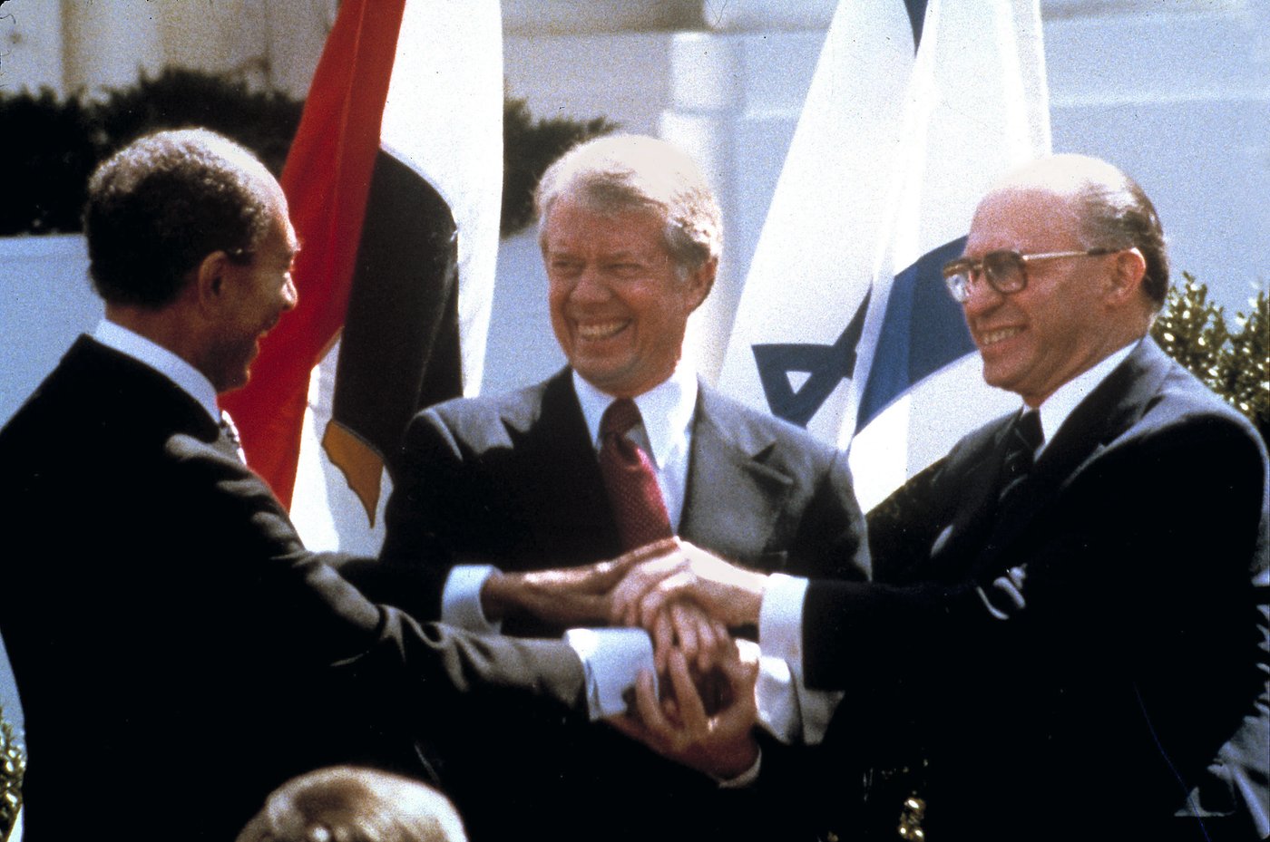 Jimmy Carter receives Holbrooke award from Dayton Literary Peace Prize Foundation | iNFOnews.ca