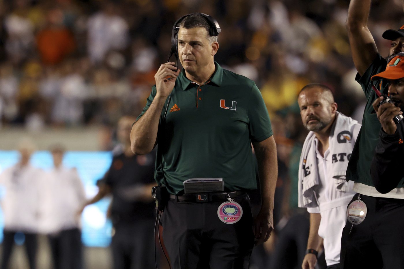 No. 6 Miami aims to stay unbeaten in ACC play at Louisville in battle for Schnellenberger Trophy | iNFOnews.ca No. 6 Miami aims to stay unbeaten in ACC play at Louisville in battle for Schnellenberger Trophy | iNFOnews.ca
