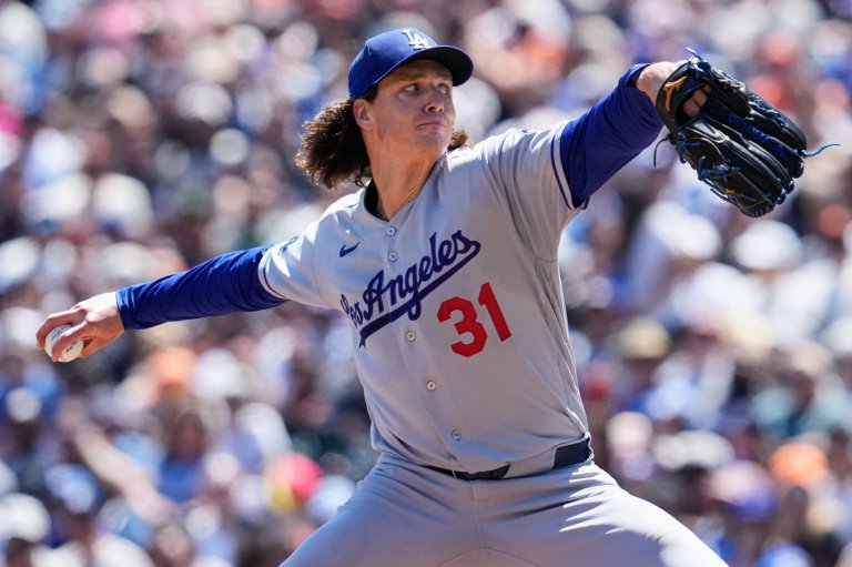Glasnow, Scott combine for 1-hitter as the Dodgers beat the Giants 3-0 to avoid series sweep | iNFOnews.ca