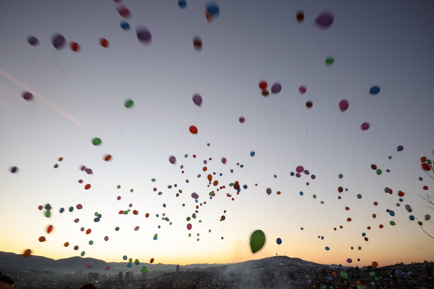 Ramadan ushers in a month of fasting, worship and charity for Muslims, in photos | iNFOnews.ca