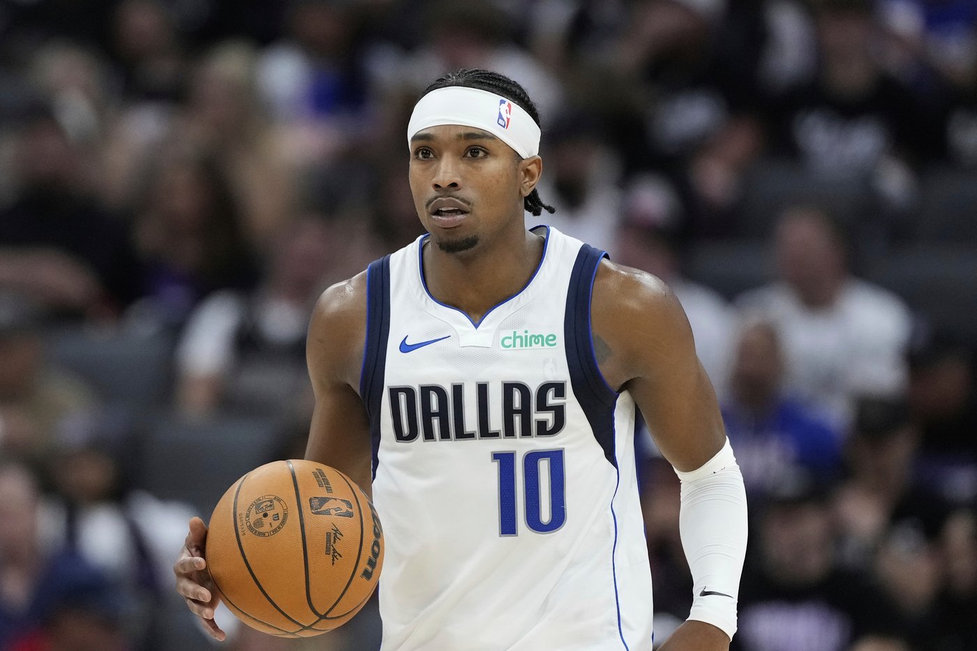 Mavericks' Brandon Williams apologizes for being distraction following arrest | iNFOnews.ca Mavericks' Brandon Williams apologizes for being distraction following arrest | iNFOnews.ca