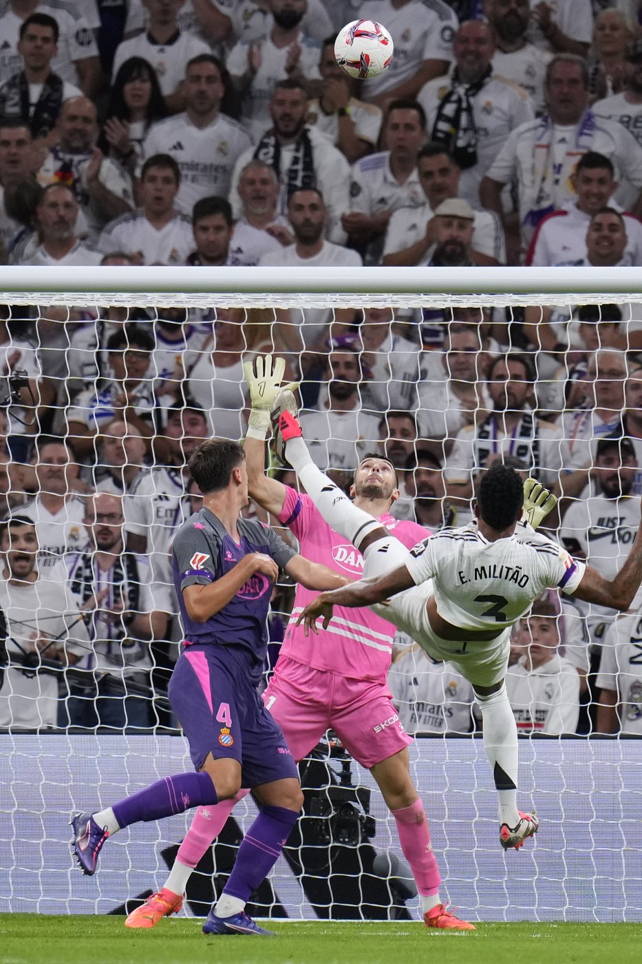 Super sub Vinícius leads Real Madrid comeback win over Espanyol | iNFOnews.ca Super sub Vinícius leads Real Madrid comeback win over Espanyol | iNFOnews.ca