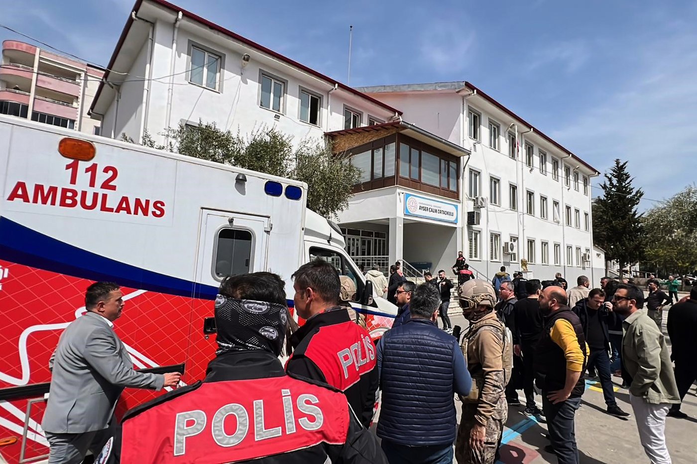 Death toll from Turkey's second school shooting in a week rises to 10 | iNFOnews.ca
