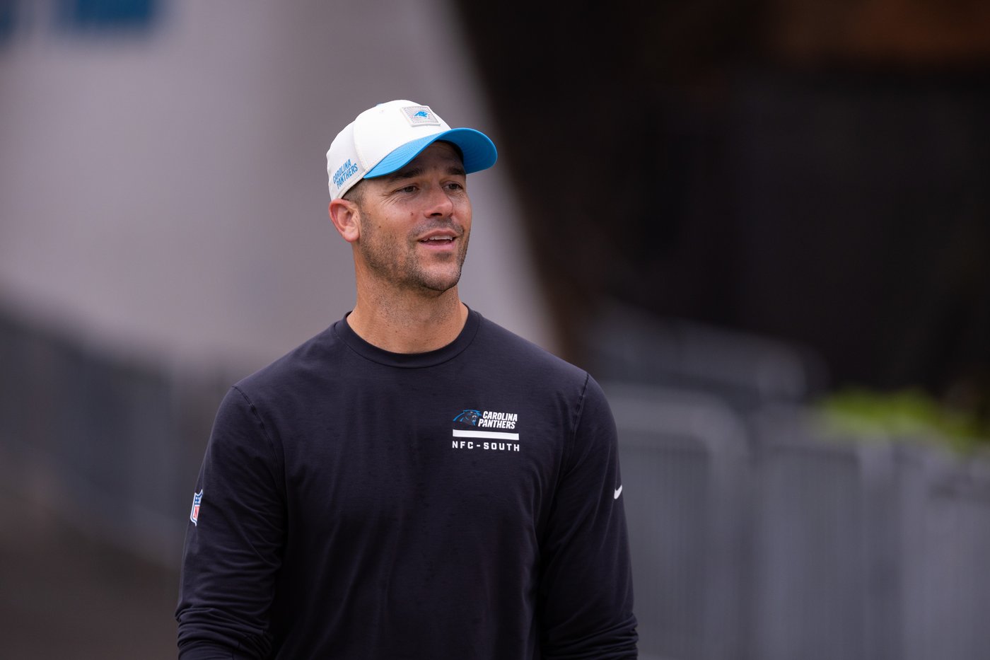 Panthers tight end Mitchell Evans carted off with an ankle injury, not believed to be serious | iNFOnews.ca